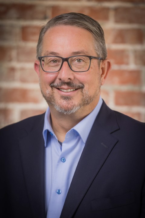 Chuck Peters portrait